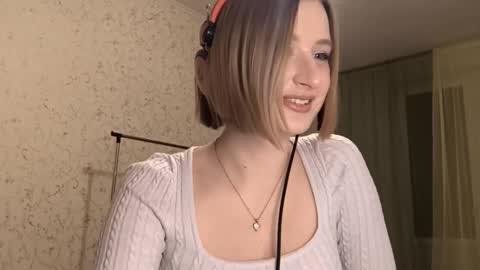 Kate online show from March 9, 5:27 pm