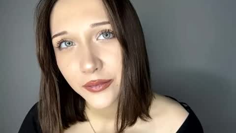 Kira online show from April 14, 4:18 pm