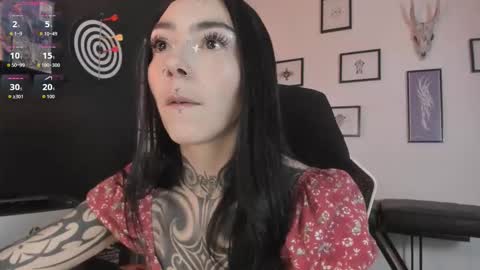 juliet_sourire online show from November 21, 7:49 pm