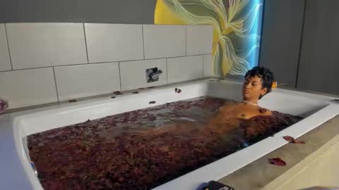 Juli online show from November 25, 1:46 pm