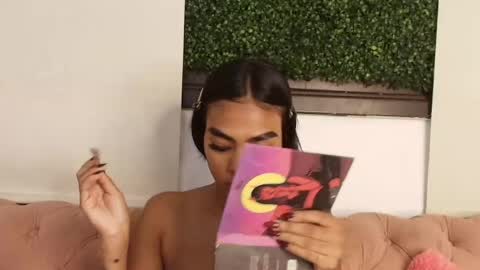 Juli online show from April 18, 7:07 pm