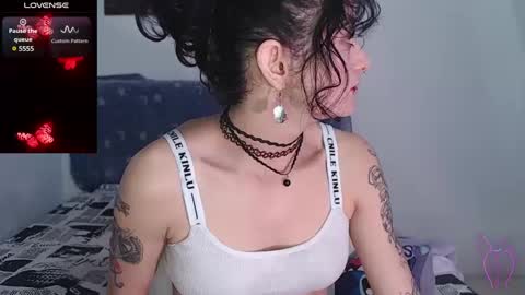 Snapshot of julietajaguar chatting on February 28, 2:31 pm Julieta Jaguar online show from February 28, 2:31 pm
