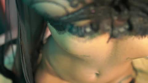 julietawinona online show from April 11, 9:29 pm