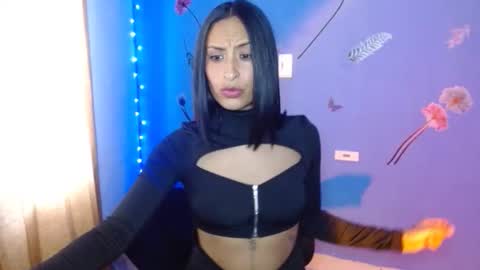 Michelle Smith  online show from November 11, 12:35 pm