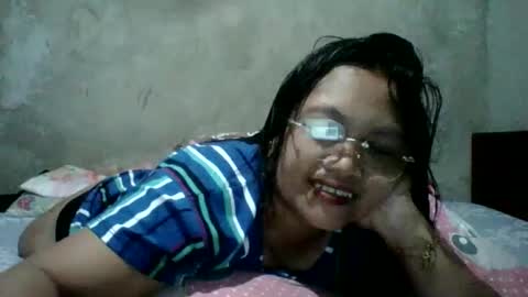 Snapshot of juliettaxx chatting on October 29, 6:18 am juliett online show from October 29, 6:18 am