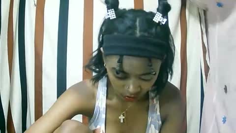 juliette9794 online show from November 10, 5:52 pm