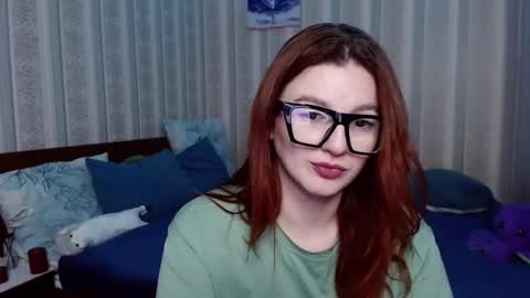 Snapshot of julithlally chatting on September 24, 2:32 am Julith online show from September 24, 2:32 am