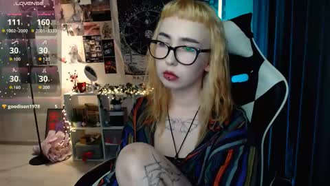 Baroness Von Cringe online show from September 16, 5:32 pm