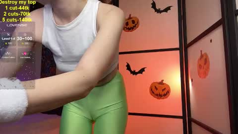 Jessica  I will be here on Tuesday November 26th online show from October 31, 6:12 pm