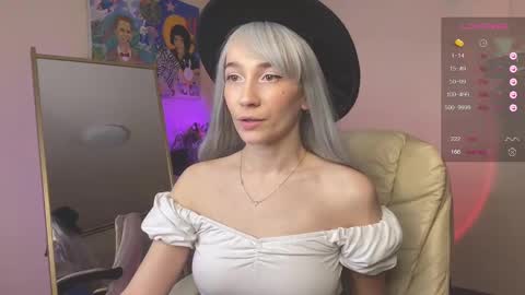 Jessica  I will be here on Tuesday November 26th online show from February 10, 1:33 pm