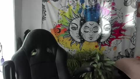 Sofia online show from February 9, 5:33 pm