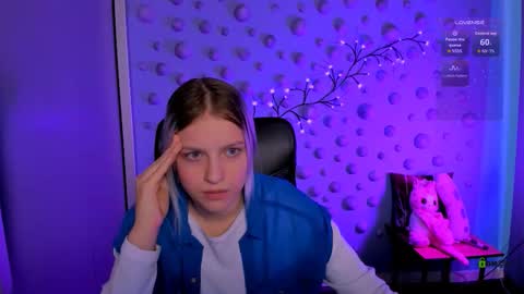 kaela_spell_ online show from January 10, 8:46 pm