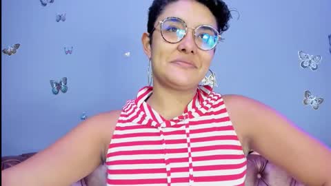 kaira_mosse_ online show from November 16, 11:54 am