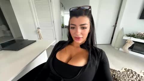 Kali Blake online show from December 22, 8:23 pm