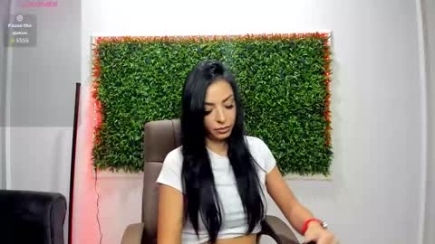 Snapshot of kally_k chatting on October 23, 7:20 pm Kally online show from October 23, 7:20 pm