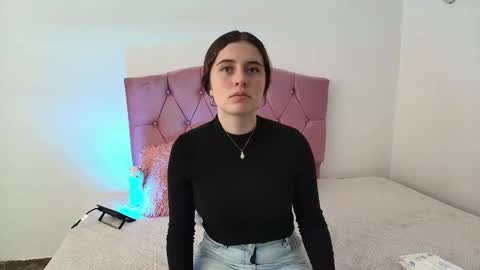 kalyth_miller online show from February 4, 6:11 pm