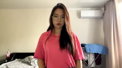 Bella online show from May 27, 1:57 am