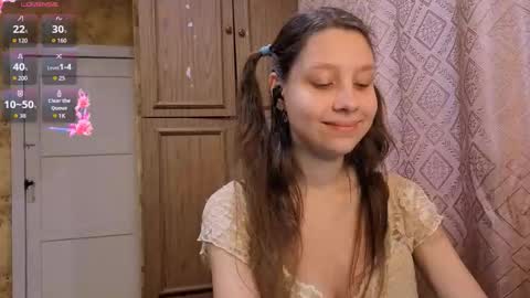 Mari  Simmons online show from November 21, 9:11 am