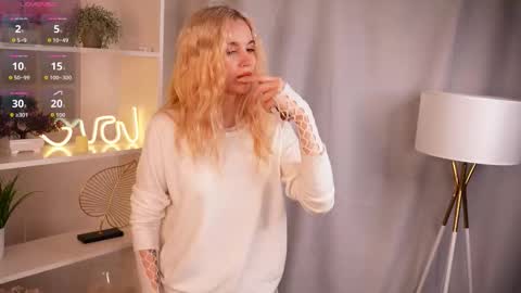 Alice online show from October 1, 3:55 am