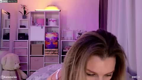 Julia online show from October 20, 11:41 pm