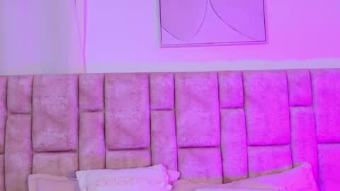 kariina_wong online show from January 6, 9:40 pm