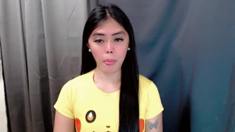 I AM BELLE online show from April 24, 5:54 am