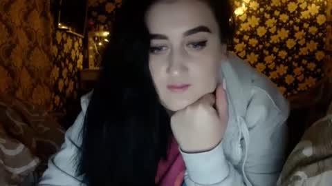 karinkabrunetka2 online show from December 2, 7:03 pm