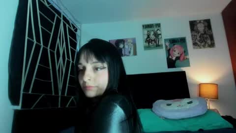 KARINNA  RAVEN online show from September 25, 10:18 pm