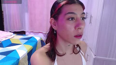 Snapshot of karla0524 chatting on October 10, 11:53 pm KARLA online show from October 10, 11:53 pm