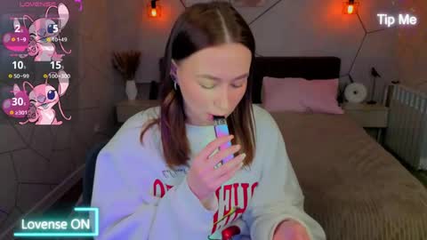 Karolina online show from April 11, 1:44 am