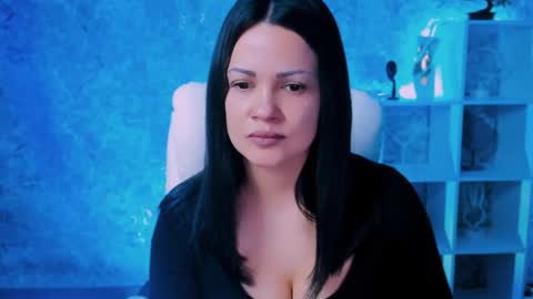 Karolina online show from April 4, 8:02 am