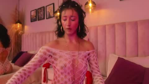 karoline_lux online show from April 3, 3:26 am