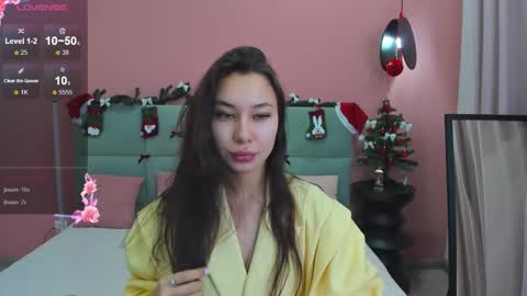 kat__cat online show from December 4, 8:38 am