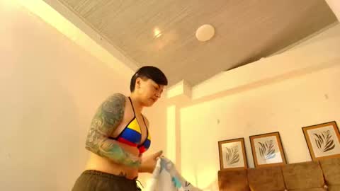 kat paradisse online show from March 14, 12:06 pm