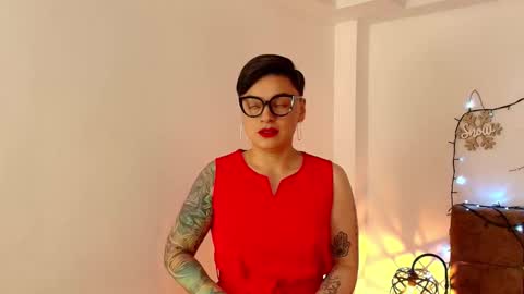 kat paradisse online show from December 16, 12:22 pm