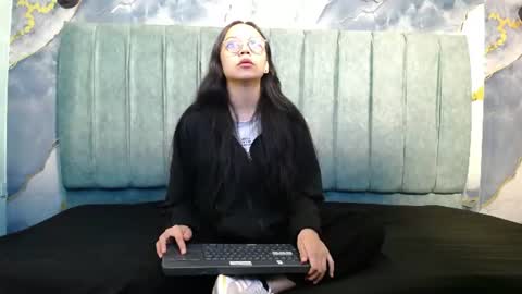 Katalina online show from August 1, 2:08 pm
