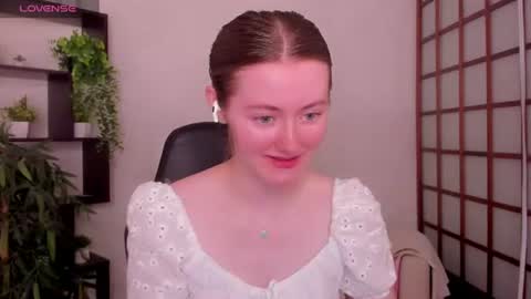 Kate online show from July 2, 3:23 am