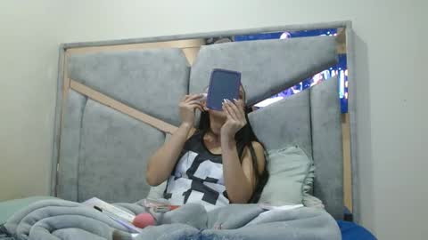 kate online show from March 27, 2:02 am