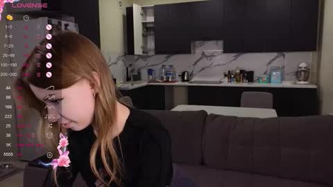 kate_krayy online show from October 22, 6:13 pm