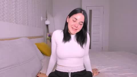 KATE online show from October 5, 5:01 am