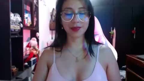 Kateeen18 online show from April 11, 5:46 am