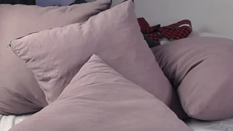 Help me with rate thanks  online show from December 20, 5:57 am