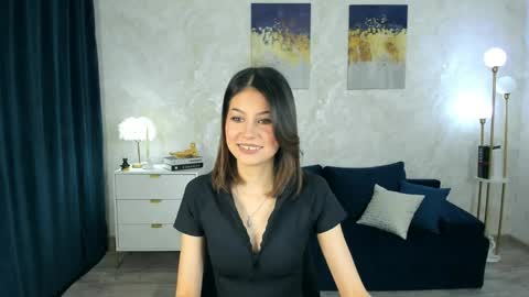 katekrosse online show from April 12, 10:40 am