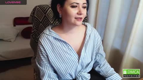 Snapshot of katelynwinehouse chatting on December 29, 11:07 am Katelyn online show from December 29, 11:07 am