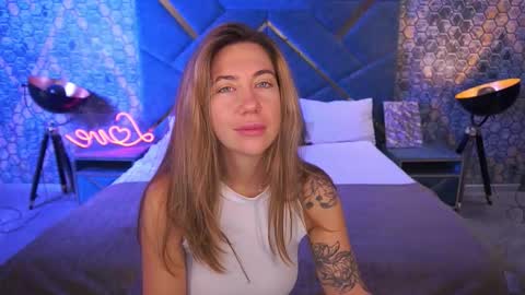 Kate online show from November 6, 7:03 am