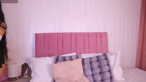   online show from February 26, 7:57 pm