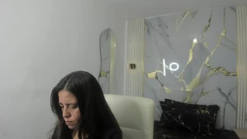 Paola online show from April 13, 12:28 pm