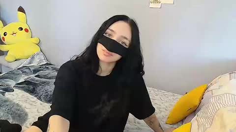 KathrineBerry online show from February 13, 4:43 am