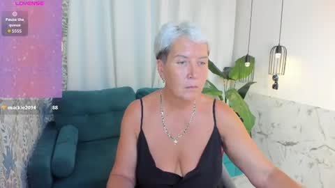 Kathy online show from July 18, 3:14 pm