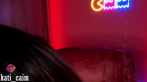     online show from February 21, 8:28 am